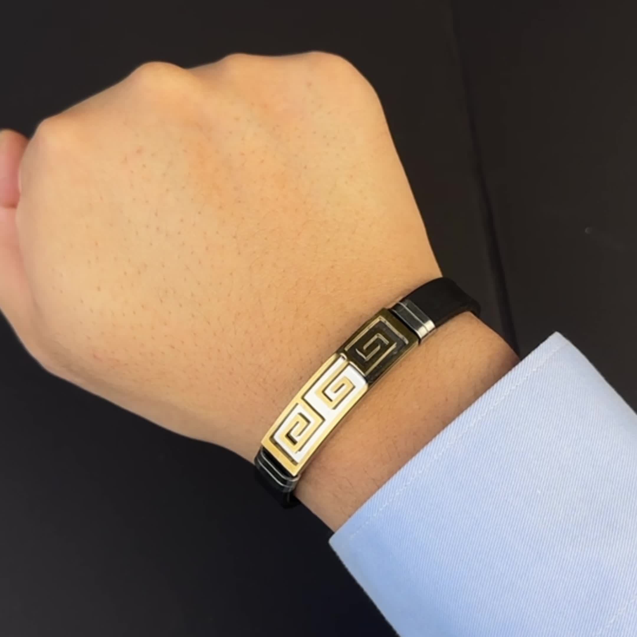 Men's PU Leather Bracelet with Great Wall Pattern